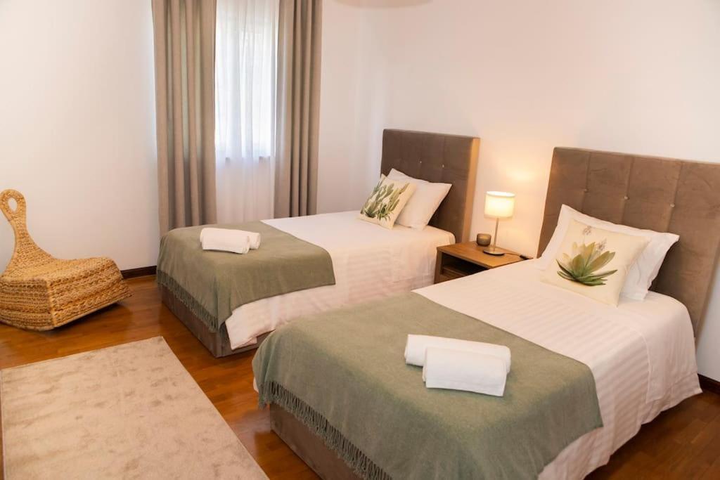 Entrevillas Alojamento Local, Apartamento T2 Аркуш-ди-Валдевеш Экстерьер фото